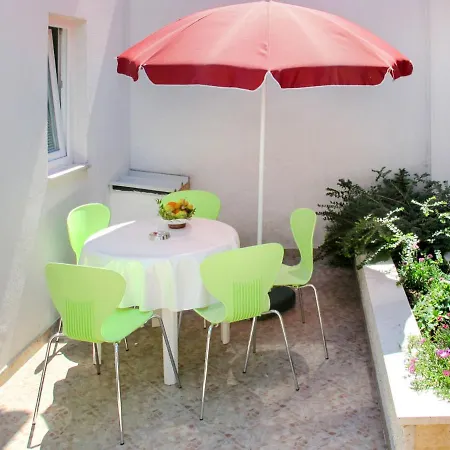 Vakantiehuis Anea - Prc201 By Interhome Poreč