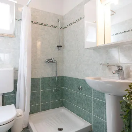 Anea - Prc201 By Interhome Vakantiehuis Poreč